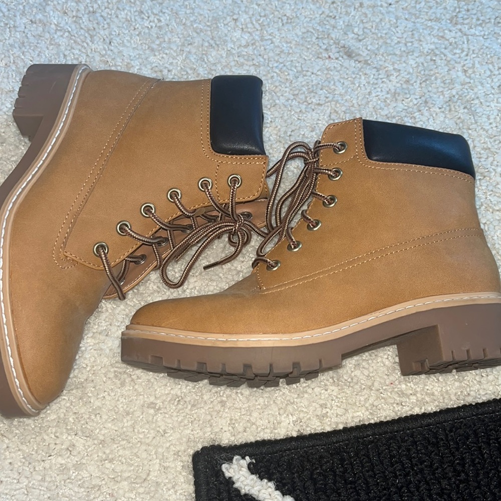 Super cute booties